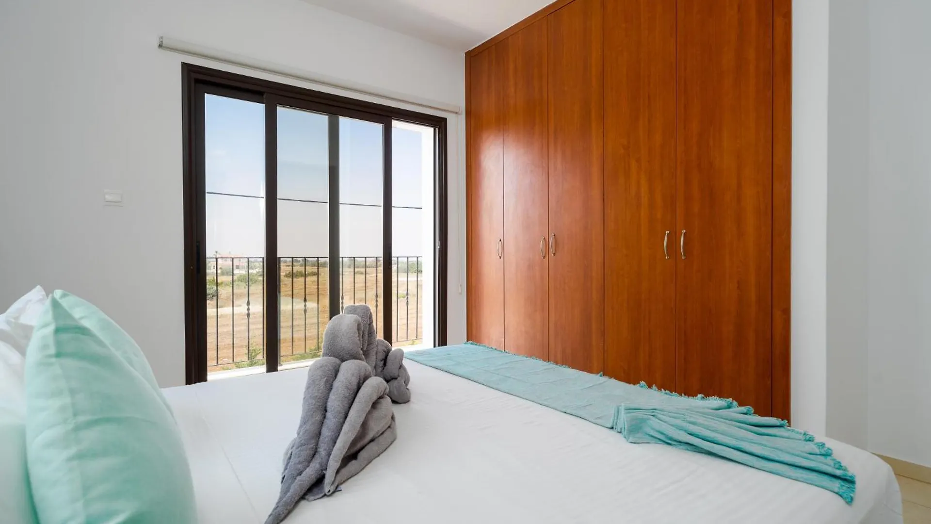 Valerian Palm Villas - Napa'S Secret Escape Ayia Napa 0*,  Kypr